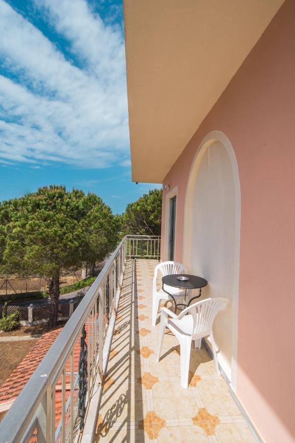 Southgate Apartments Agios Georgios  Zewnętrze zdjęcie