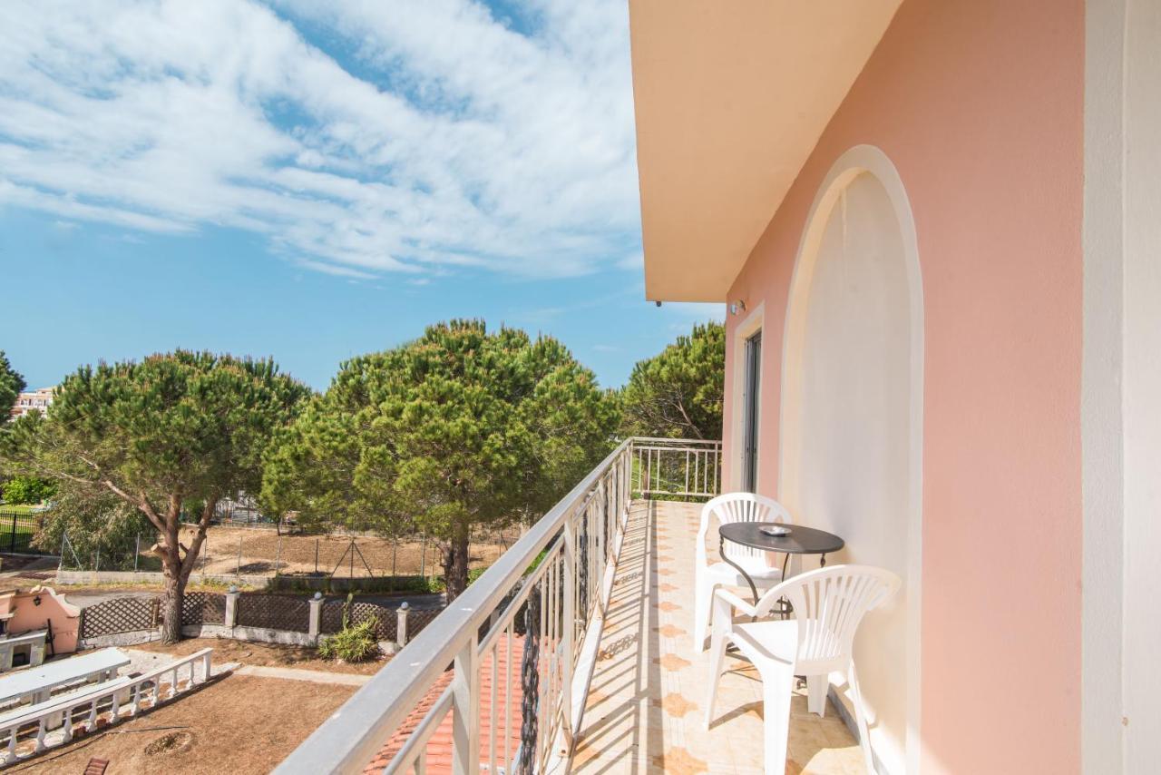 Southgate Apartments Agios Georgios  Zewnętrze zdjęcie