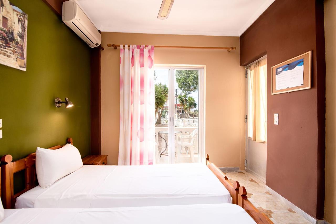 Southgate Apartments Agios Georgios  Zewnętrze zdjęcie
