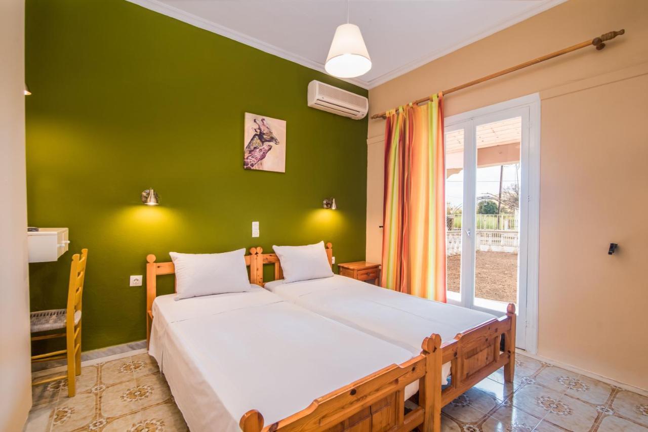 Southgate Apartments Agios Georgios  Zewnętrze zdjęcie