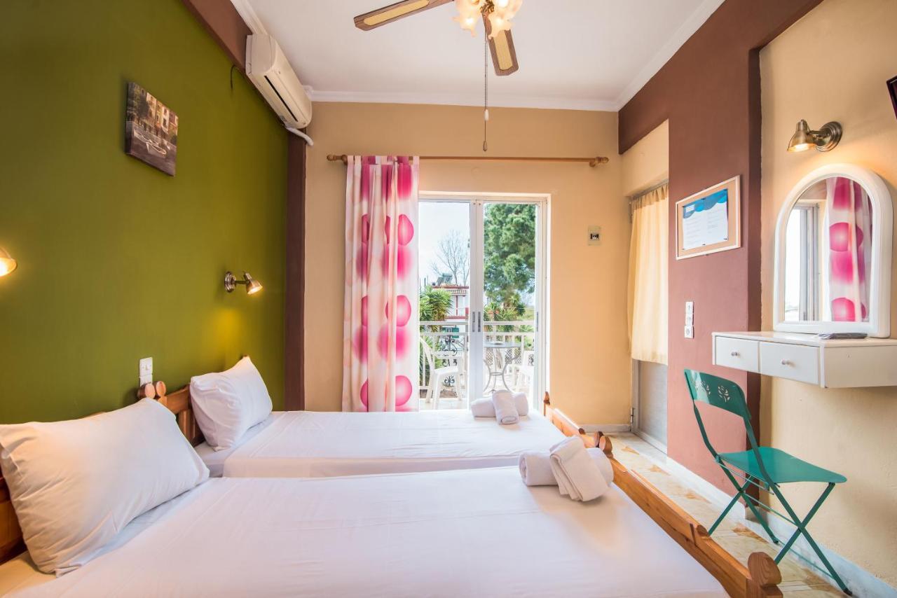 Southgate Apartments Agios Georgios  Zewnętrze zdjęcie