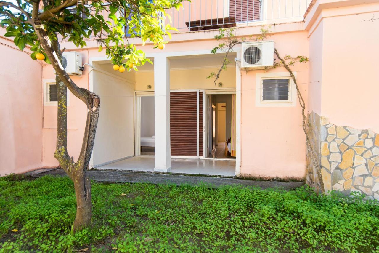 Southgate Apartments Agios Georgios  Zewnętrze zdjęcie